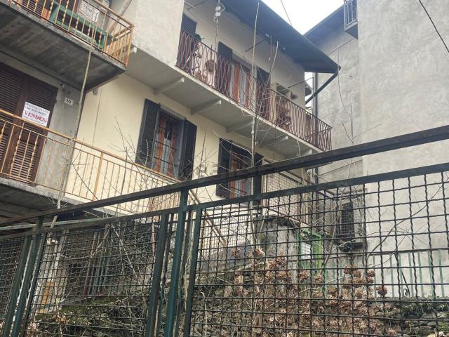 Appartamento in vendita a Ungiasca, Cossogno