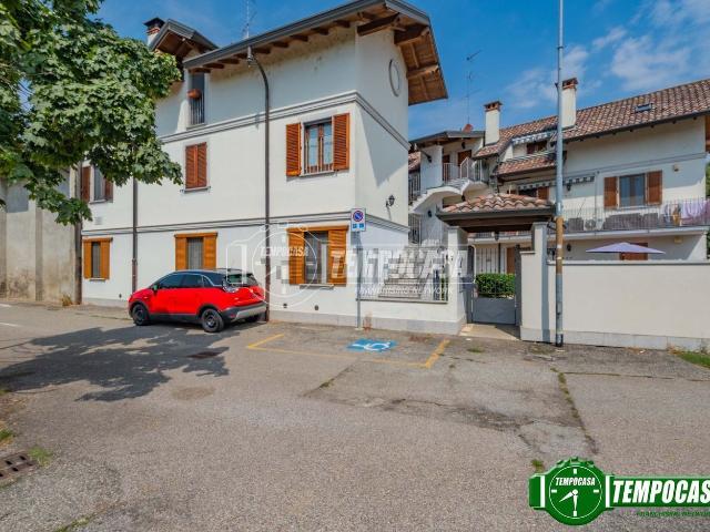 Appartamento in vendita a Marcallo, Marcallo Con Casone