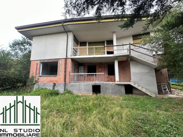 Appartamento in vendita a Sant'Anna, Sesto Calende