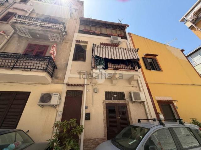 Appartamento in vendita a V Circoscrizione, Palermo