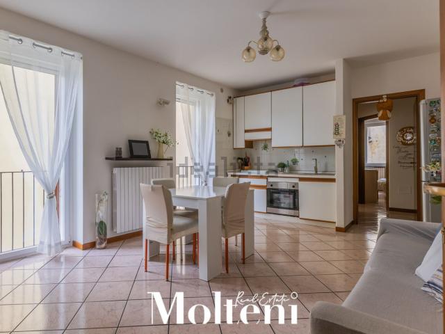 Appartamento in vendita a Villa, Dervio