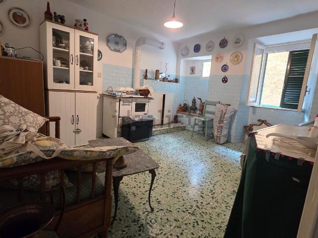 Appartamento in vendita a Piglio, Lazio