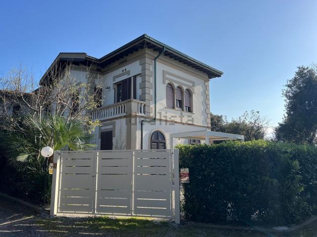 Appartamento in vendita a Rosignano Marittimo, Toscana