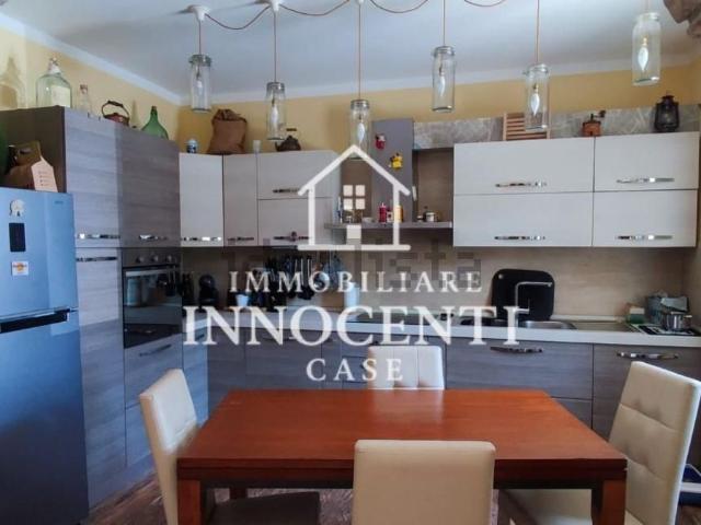 Appartamento in vendita a Codupino, Marina Di Massa