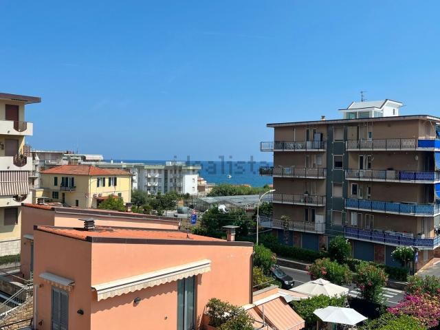 Appartamento in vendita a Santo Stefano Al Mare, Liguria