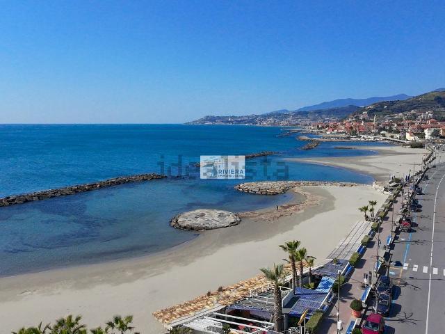 Appartamento in vendita a Santo Stefano Al Mare, Liguria