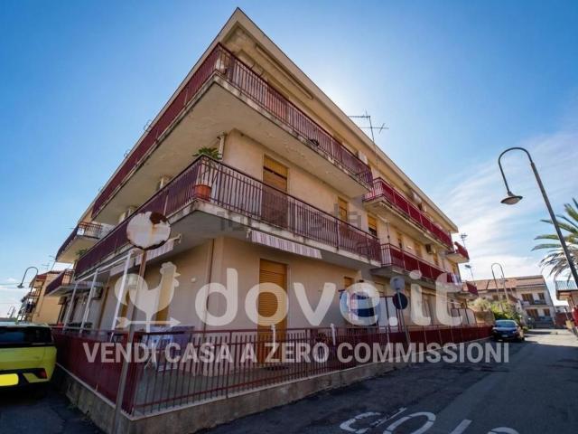 Appartamento in vendita a Stazzo, Acireale