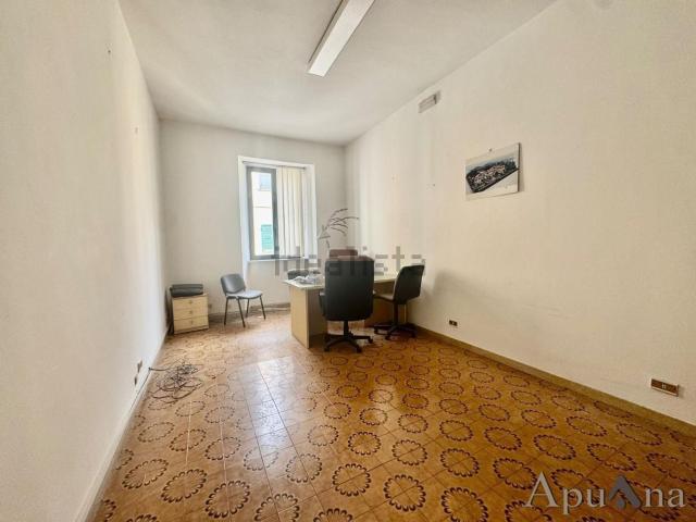 Appartamento in vendita a San Carlo, Marina Di Massa