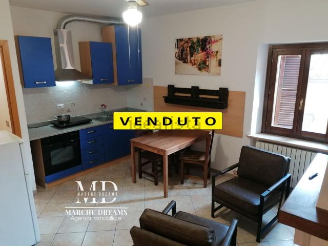 Appartamento in vendita a Cingoli, Macerata