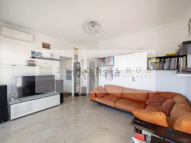 Appartamento in vendita a Sovico, Lombardia