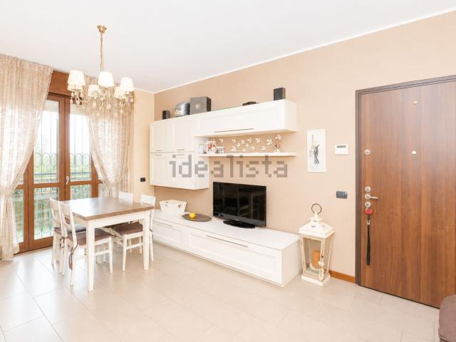 Appartamento in vendita a Locate Triulzi, Lombardia
