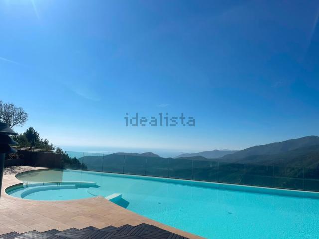Appartamento in vendita a Magliolo, Liguria