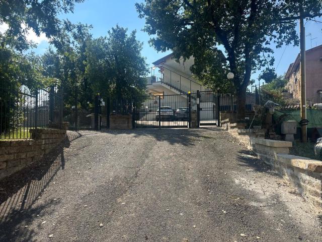 Appartamento in vendita a Mazzano Romano, Roma Capitale
