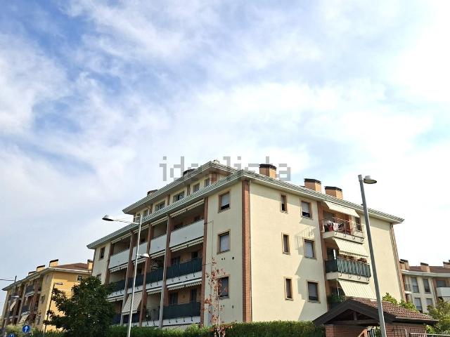 Appartamento in vendita a Ronco, Cernusco Sul Naviglio