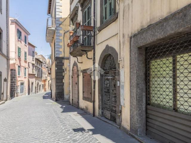 Appartamento in vendita a Madonna del Ponte, Vetralla