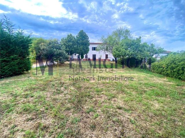Appartamento in vendita a Lamporecchio, Cerbaia