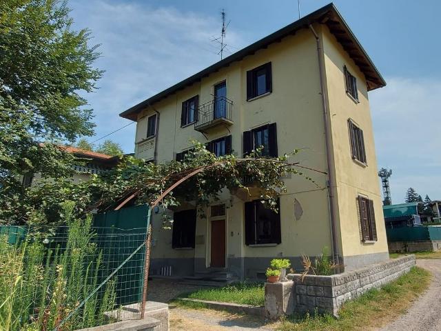 Appartamento in vendita a Golasecca, Varese