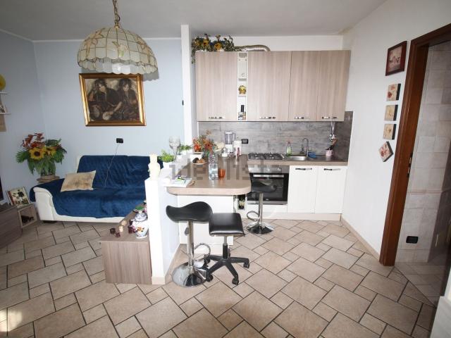 Appartamento in vendita a Bulciago, Lombardia