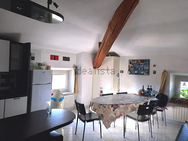 Appartamento in vendita a Larzano, Rivergaro