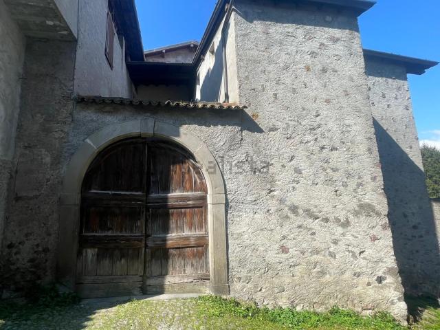 Appartamento in vendita a Comunità montana della valle Camonica, Gianico