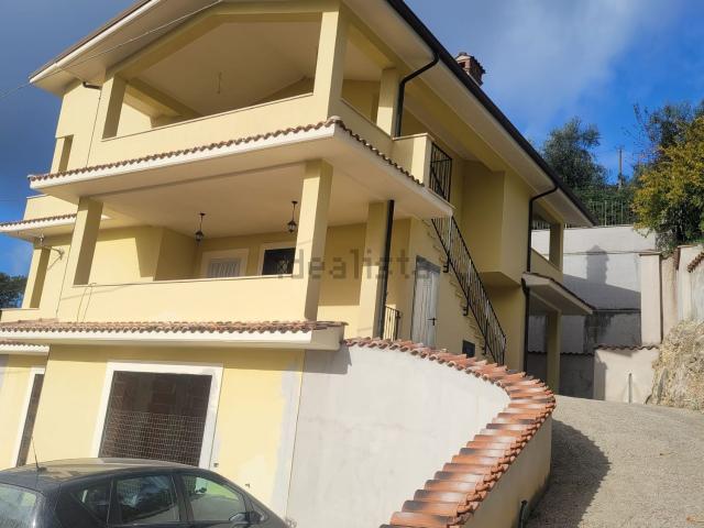 Appartamento in vendita a Fara Sabina, Lazio