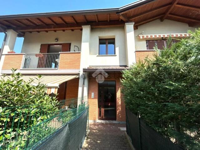 Appartamento in vendita a Puginate, Bregnano