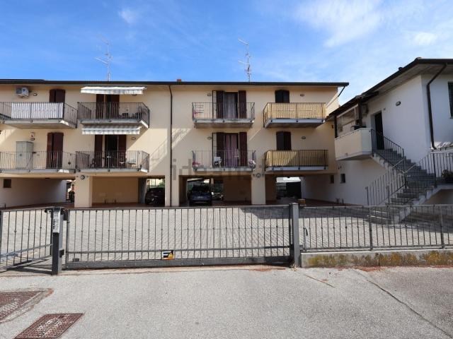 Appartamento in vendita a Ravenna, Reggio Emilia