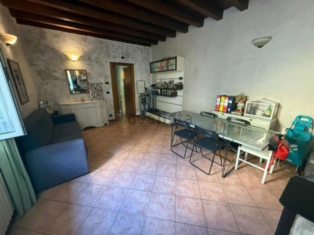 Appartamento in vendita a Zona Sud, Brescia