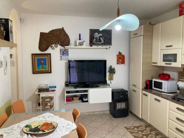 Appartamento in vendita a Cerreto d'Esi, Ancona
