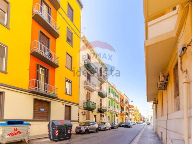 Appartamento in vendita a Municipio 1, Puglia