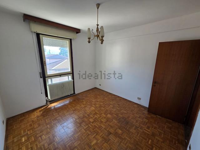 Appartamento in vendita a Maniago, Friuli-Venezia Giulia