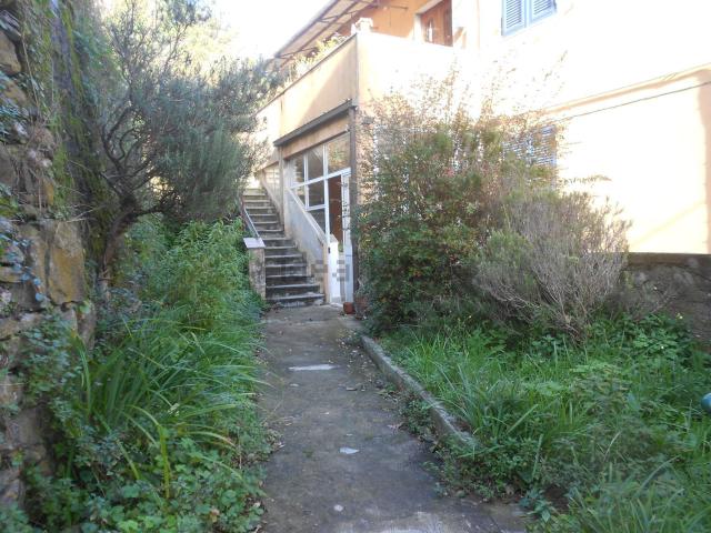 Appartamento in vendita a Mignanego, Liguria