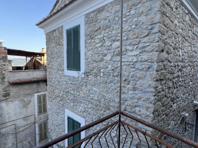 Appartamento in vendita a Montecelio, Roma Capitale