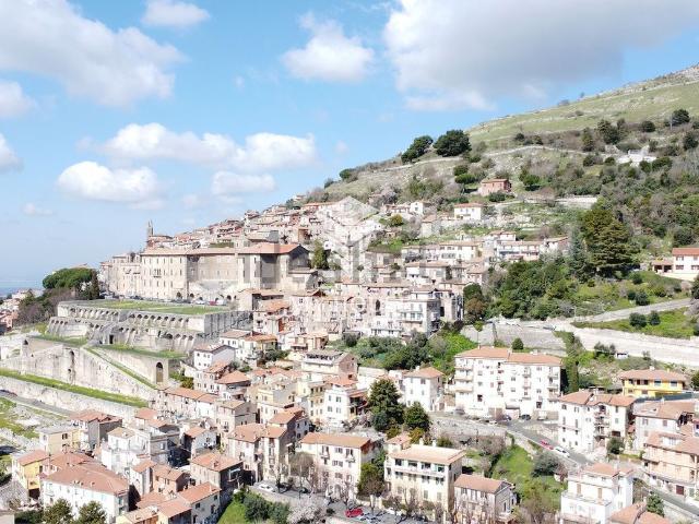 Appartamento in vendita a Scacciati, Roma Capitale