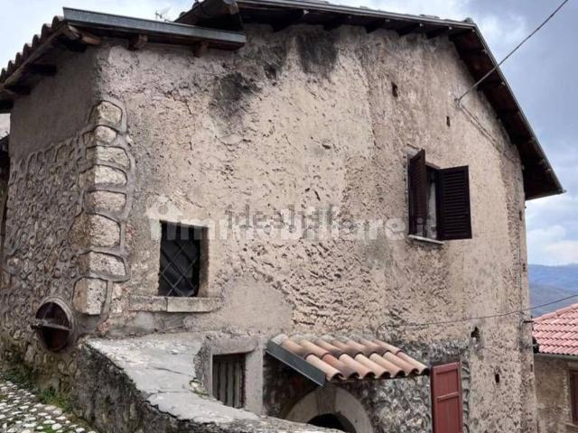 Appartamento in vendita a Magliano De' Marsi, Abruzzo