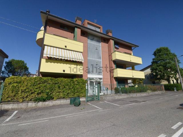 Appartamento in vendita a Solaro, Lombardia