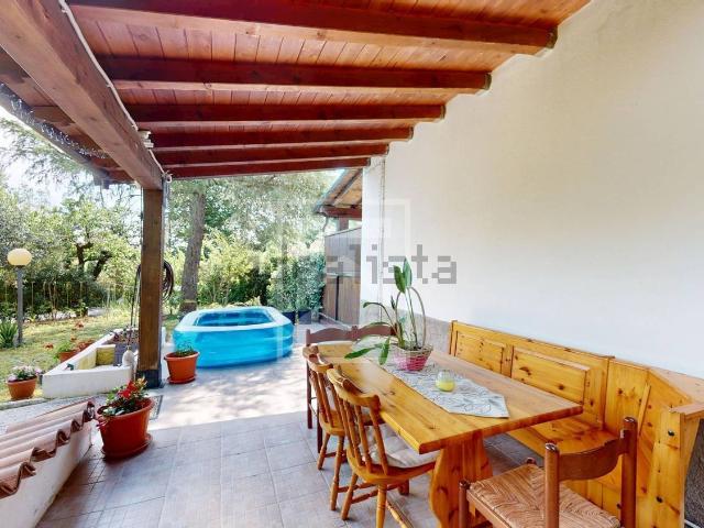 Appartamento in vendita a Desenzano Del Garda, Lombardia