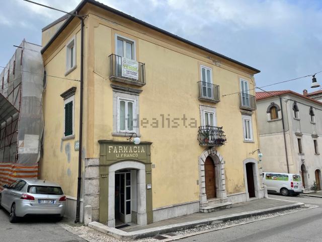 Appartamento in vendita a Cerreto Sannita, Campania