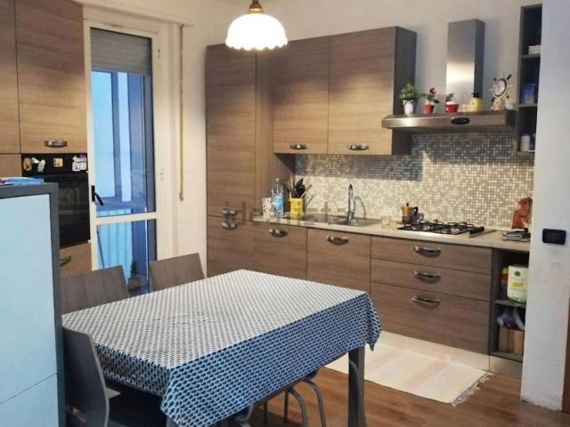 Appartamento in vendita a Stazione, Livorno