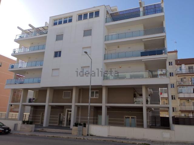 Appartamento in vendita a Puglia, Barletta-andria-trani