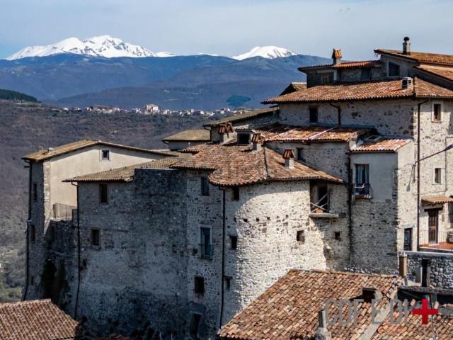 Appartamento in vendita a Longone Sabino, Lazio