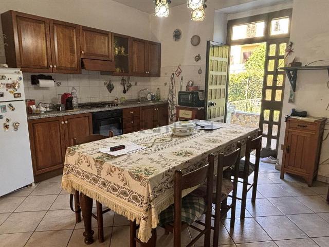 Appartamento in vendita a Tarano, Lazio