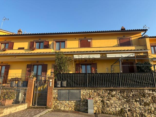 Appartamento in vendita a Narni, Umbria
