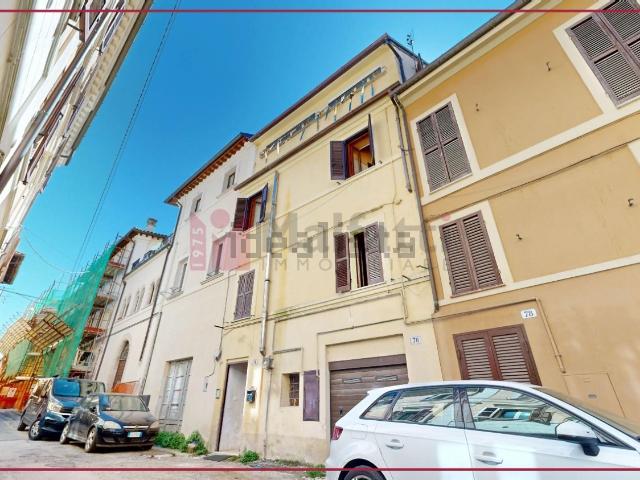 Appartamento in vendita a Regina Pacis, Rieti