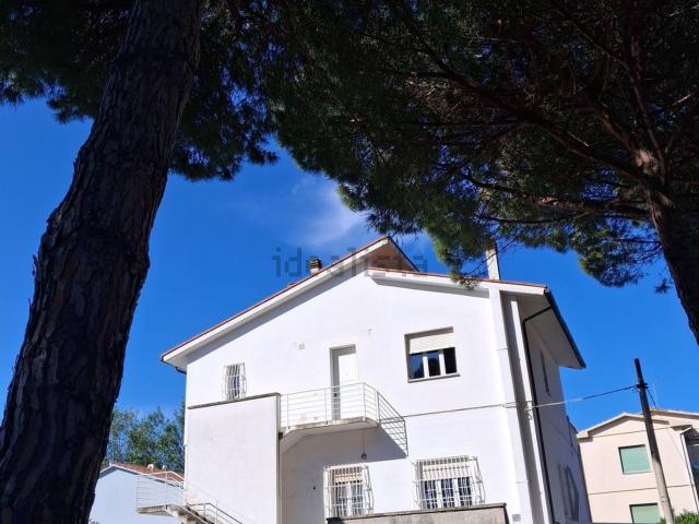 Attico in vendita a Rosignano Marittimo, Toscana