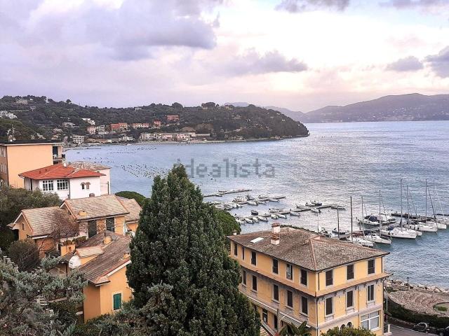 Appartamento in vendita a Le Grazie, Portovenere