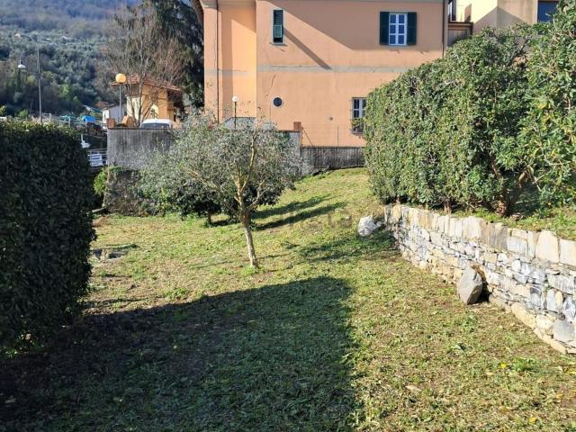 Appartamento in vendita a San Lorenzo Della Costa, Liguria