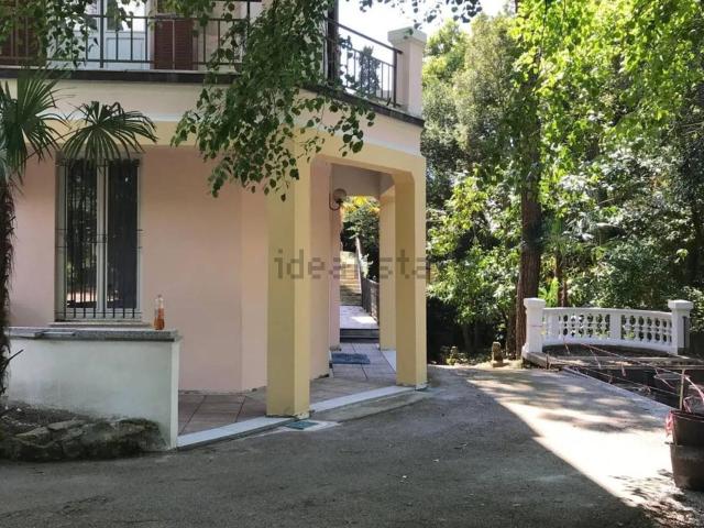 Appartamento in vendita a Carasco, Liguria