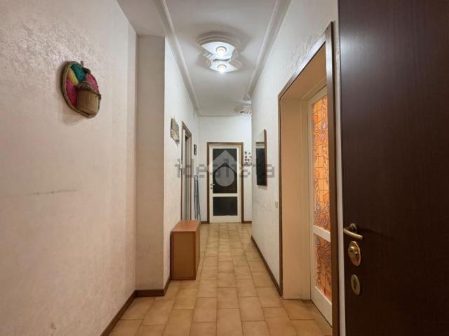 Appartamento in vendita a Calusco D'adda, Lombardia