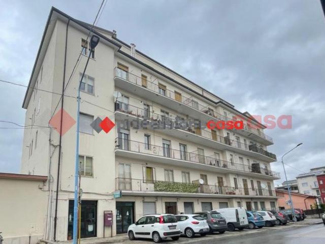 Appartamento in vendita a Campobasso, Molise